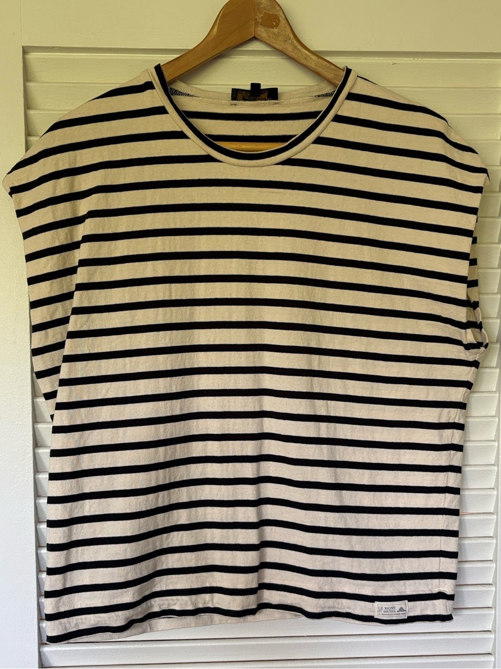 Le mont St. Michel Black and Cream Striped Breton Cap Sleeve T Shirt, L.